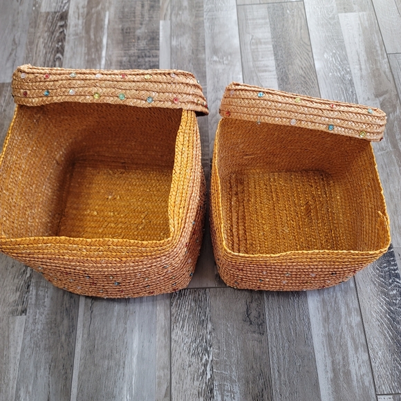 Woven Stackable Nesting Baskets Pair - Picture 4 of 9